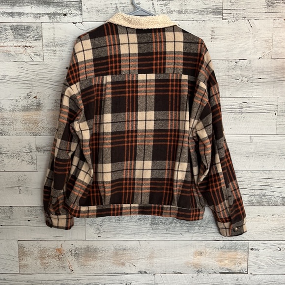 Hyfve women’s flannel jacket. Size large - Picture 3 of 5